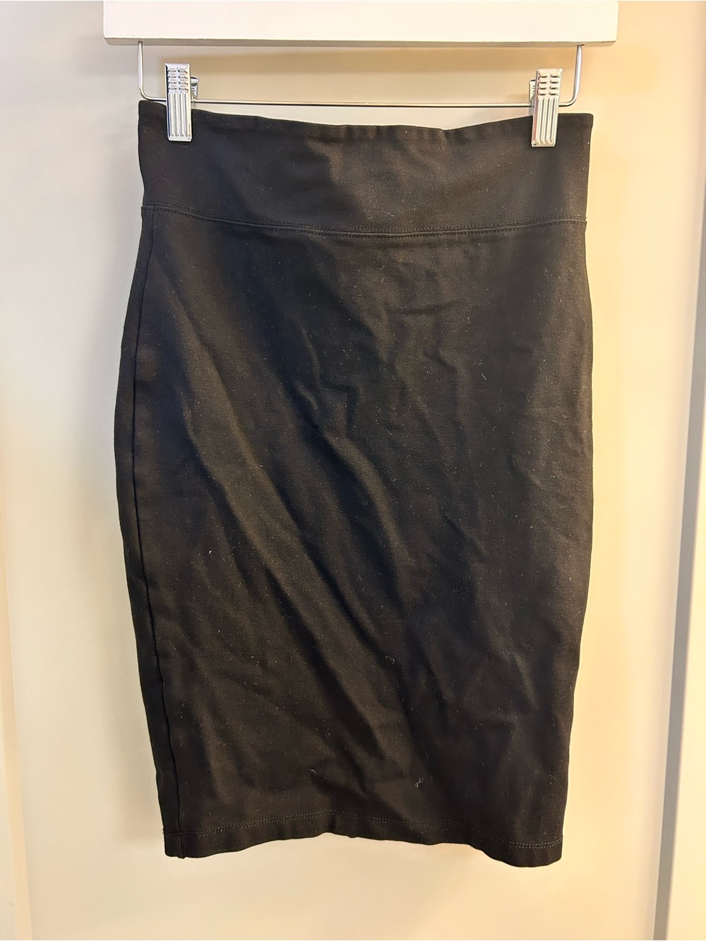 Chocolate Usa Black High-Rise Pencil Skirt